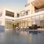 Golden Tulip Lucknow 